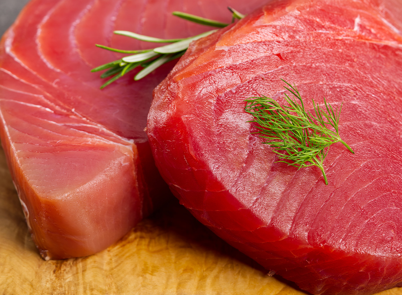 wild caught ahi tuna at new leaf 